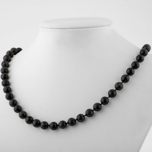 Nuummite 8 mm Knotted Natural Stone Necklace